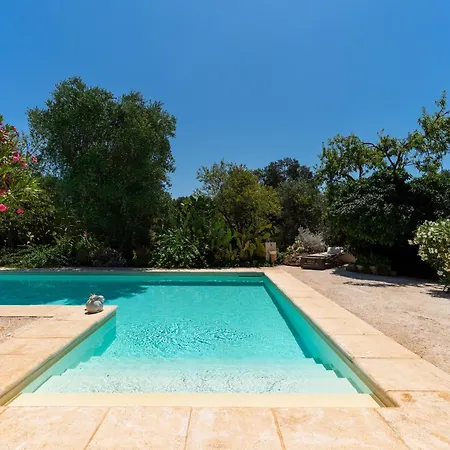 Trullo Dell'oleandro - Le Corti Del Silenzio *