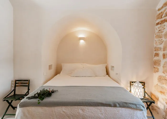 Trullo Dell'oleandro - Le Corti Del Silenzio * Ceglie Messapica